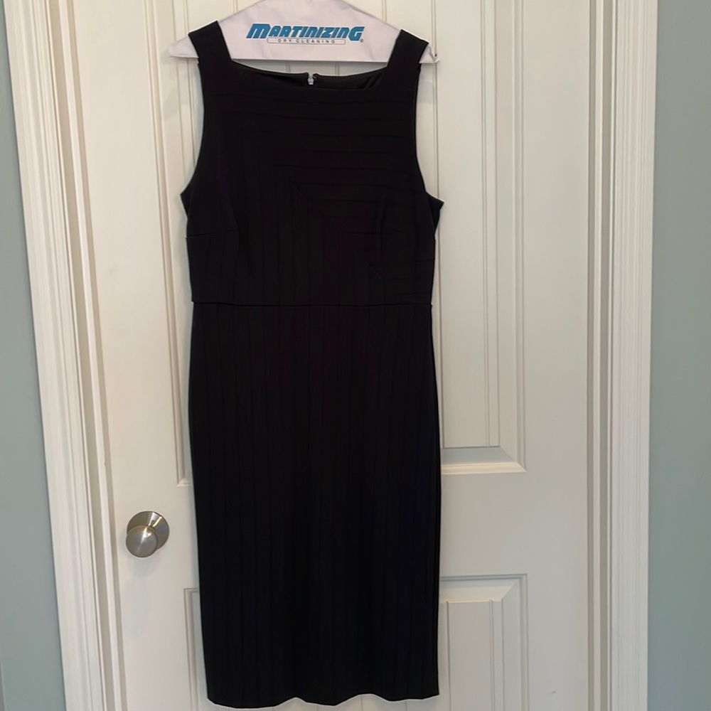 Cute black sheath dress - barely worn
